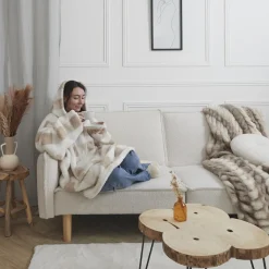 Bluza ocieplana długa/snuddie w kratę beżowa/biała