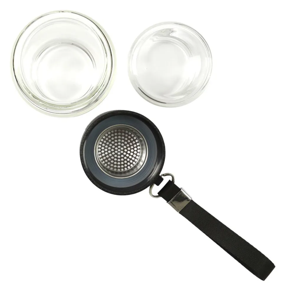 Butelka/ bidon z odkręcanym zaparzaczem