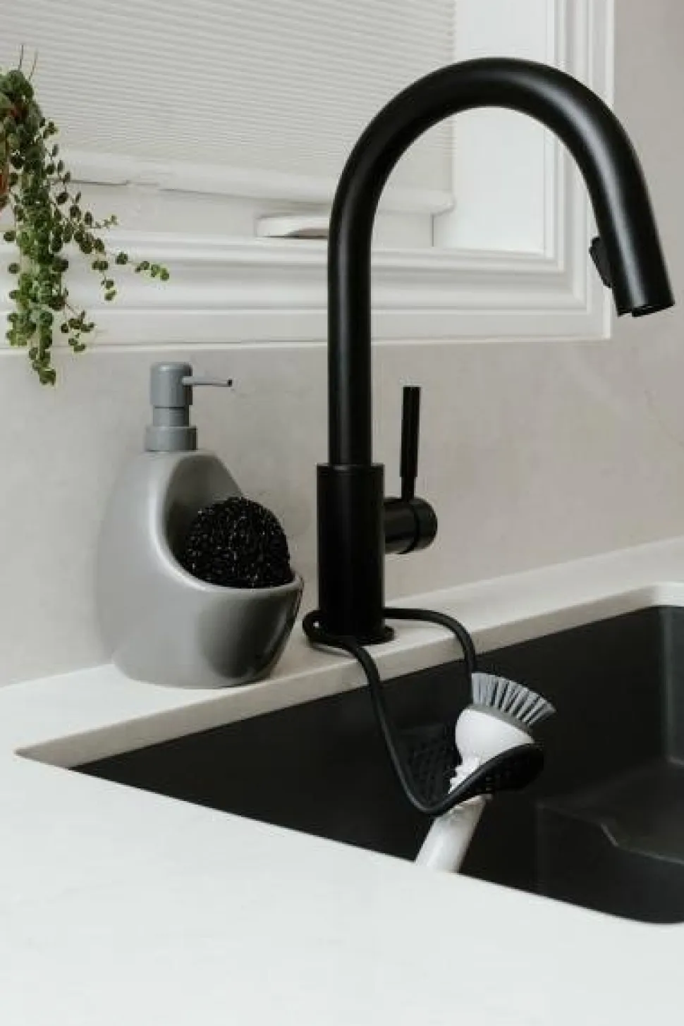 Dozownik do mydła Joey Szary