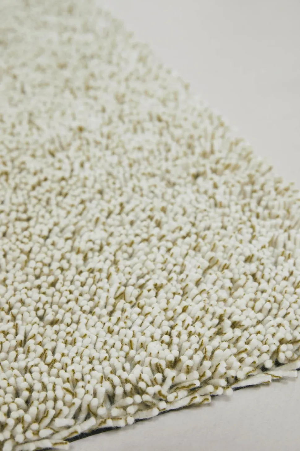 Dywan Trace Cut olive green 170x240cm