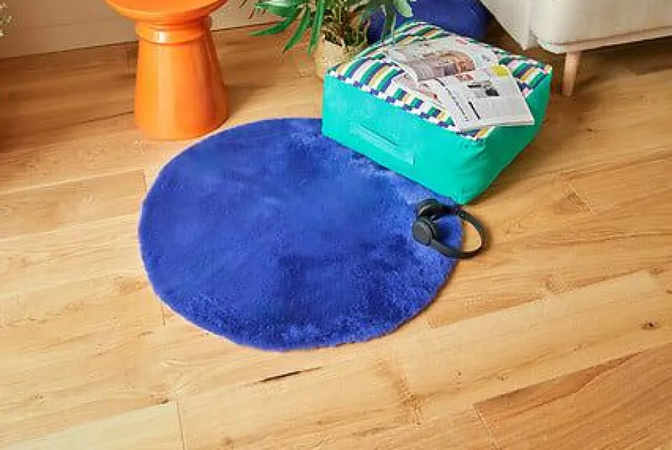 Dywan ze sztucznego futerka 80 cm granatowy