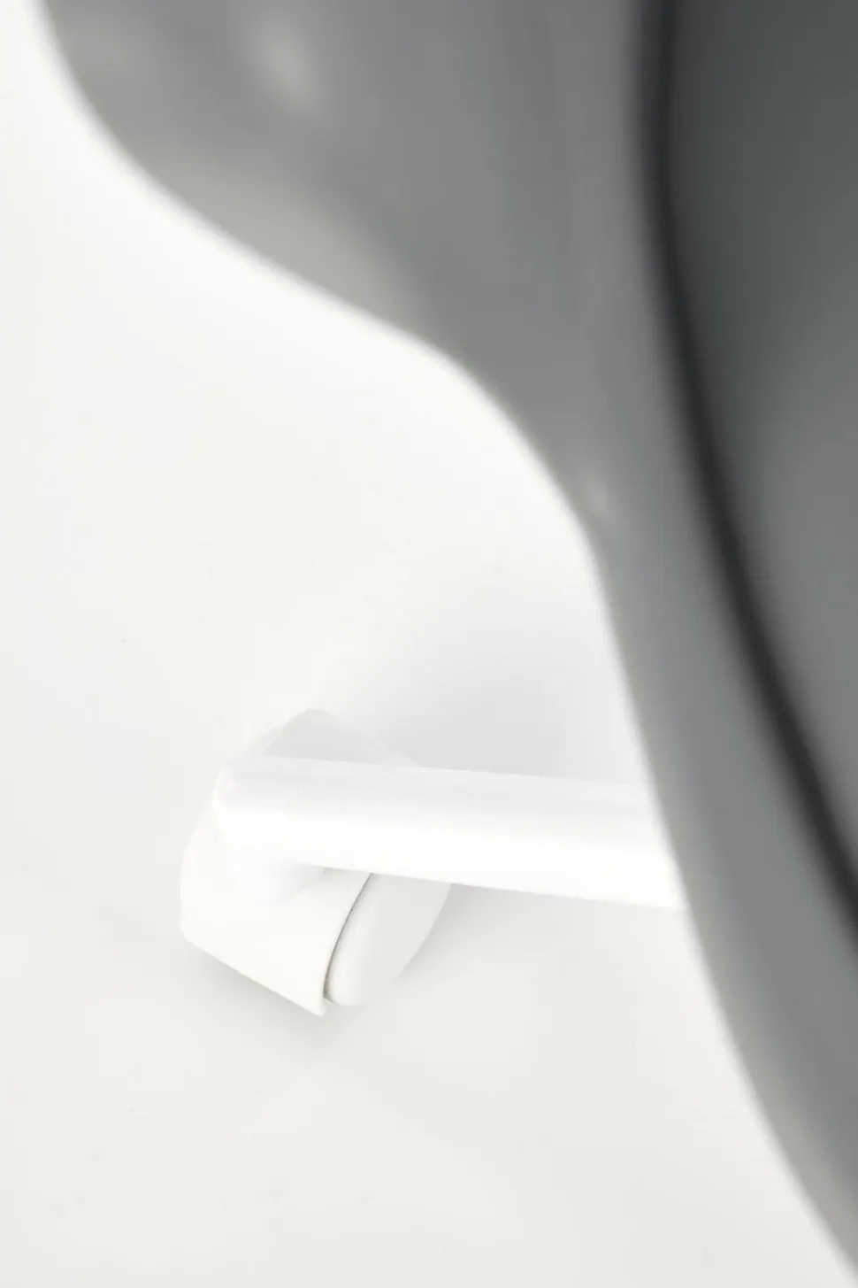 Fotel biurowy Lygas szary