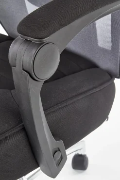 Fotel biurowy Mande z podnóżkiem czarny