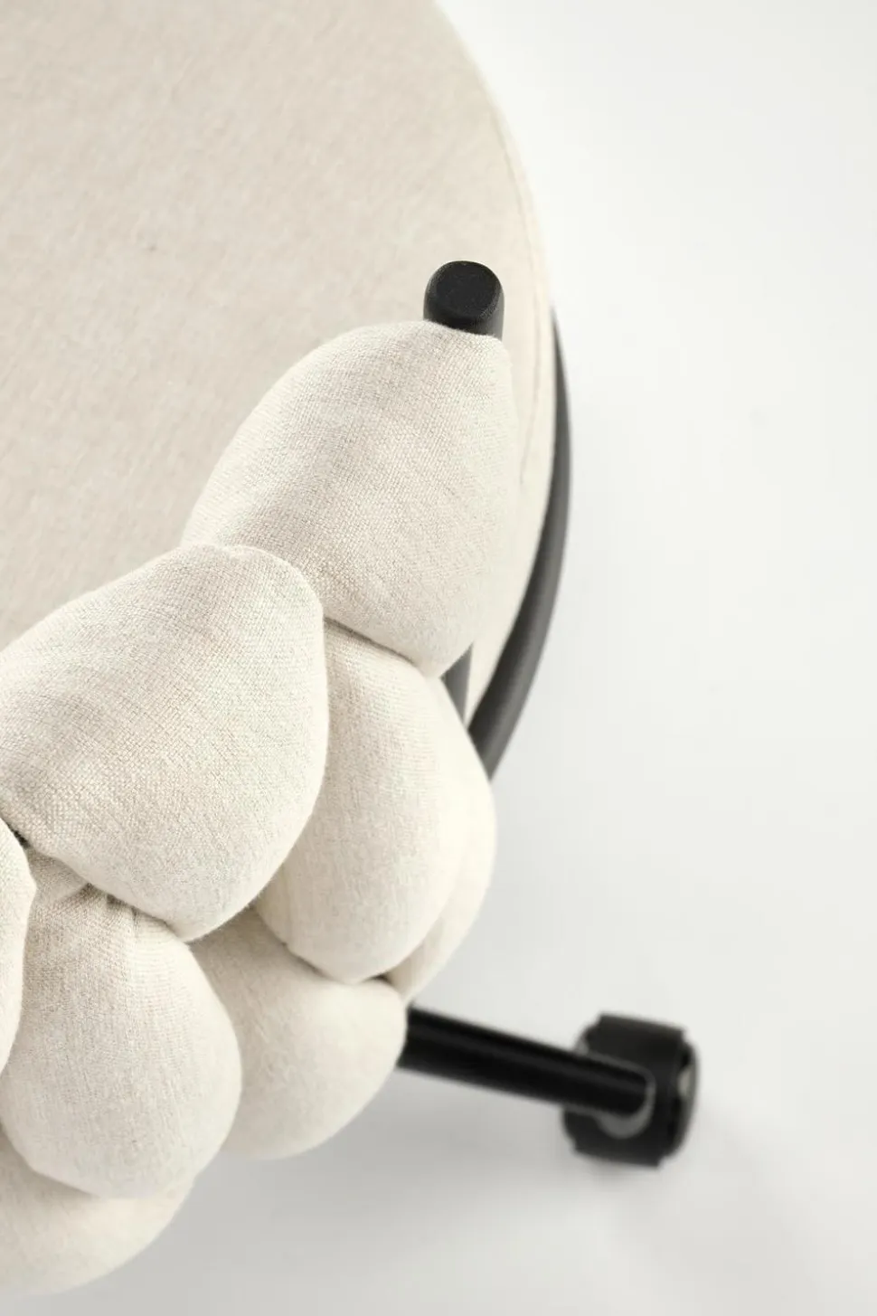 Fotel biurowy Natol beżowy