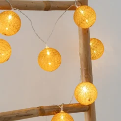 Girlanda Cottonballs żółte 10 lampek LED