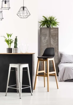 Hoker Paris 75cm. czerwony insp. Tolix