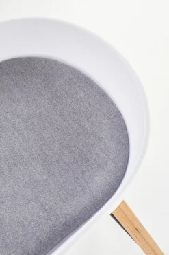 Hoker Radin biały szara poduszka