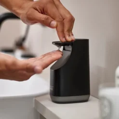 JJ-Dozownik do mydła Slim czarna