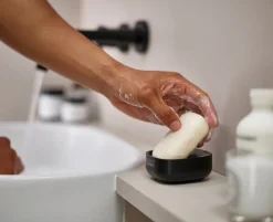 JJ-Mydelniczka kompaktowa Slim czarna