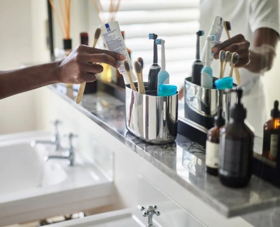 JJ-Organizer na szczoteczki L EasyStoreLuxe stalow