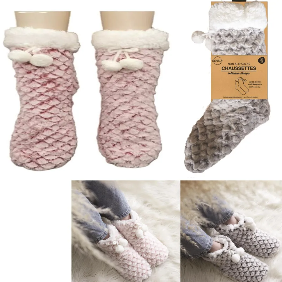 Kapcie/ bambosze z pomponami rozmiar 36-41 różowe