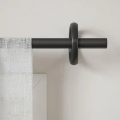 Karnisz Ringlet 107-305 cm czarny