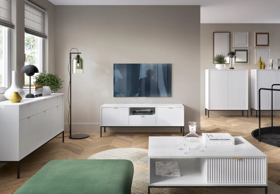 Komoda Delicious wysoka ryflowana biała złote nogi