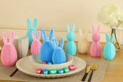 Kompozycja 3 sztucznych piwonii w szklanym wazonie biały