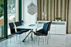 Krzesło Asama czarne tapicerowane