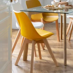 Krzesło Baya białe, nogi bukowe