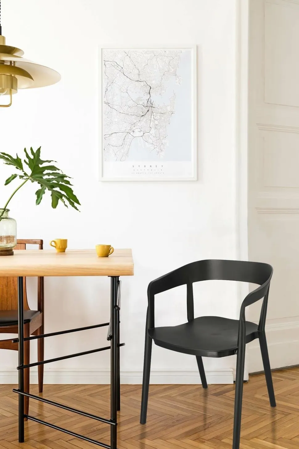 Krzesło Bow czarne z tworzywa