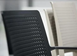 Krzesło Emi Arm antracyt z tworzywa