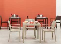 Krzesło Emi Arm biały z tworzywa