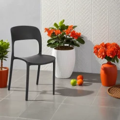 Krzesło Flexi czarne z tworzywa