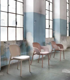 Krzesło Hug z podłokietnikami anthracite