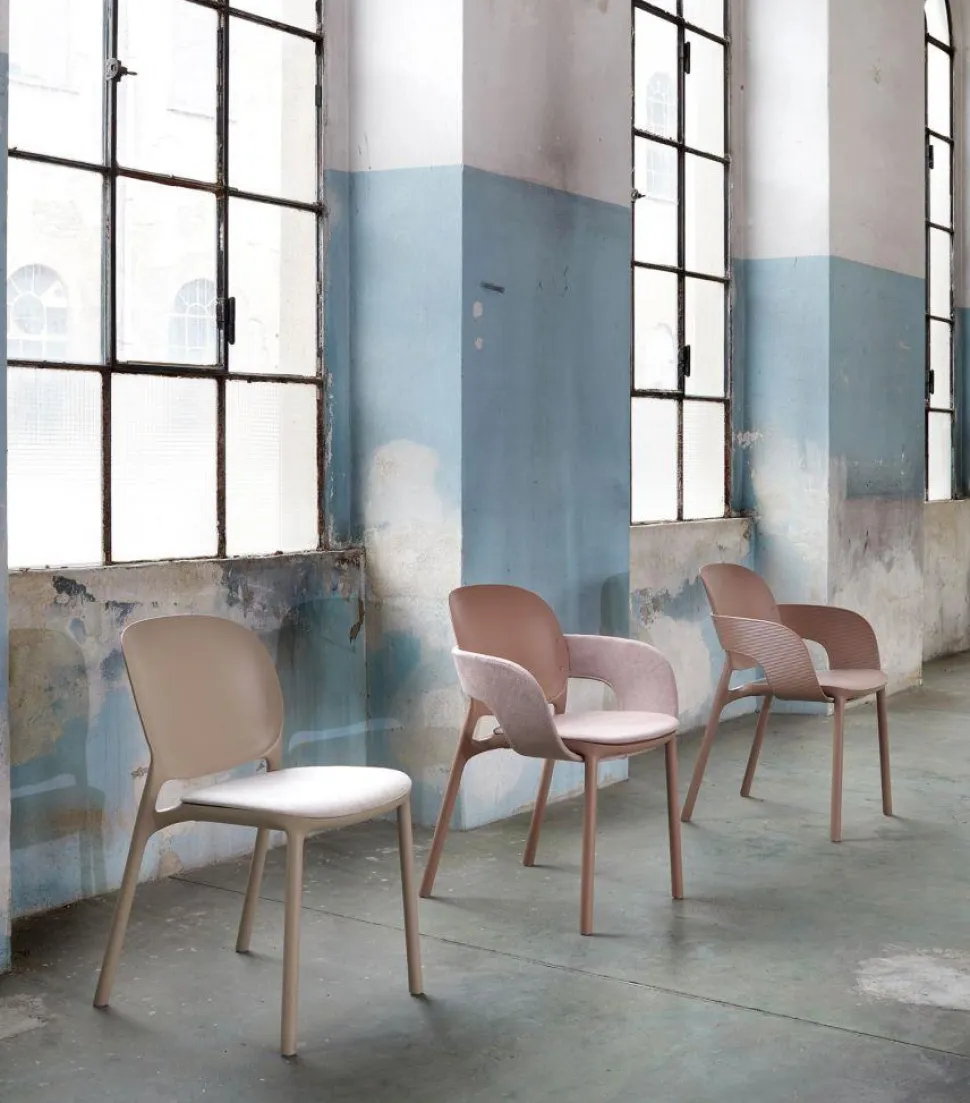 Krzesło Hug z podłokietnikami anthracite