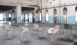 Krzesło Hug z podłokietnikami anthracite