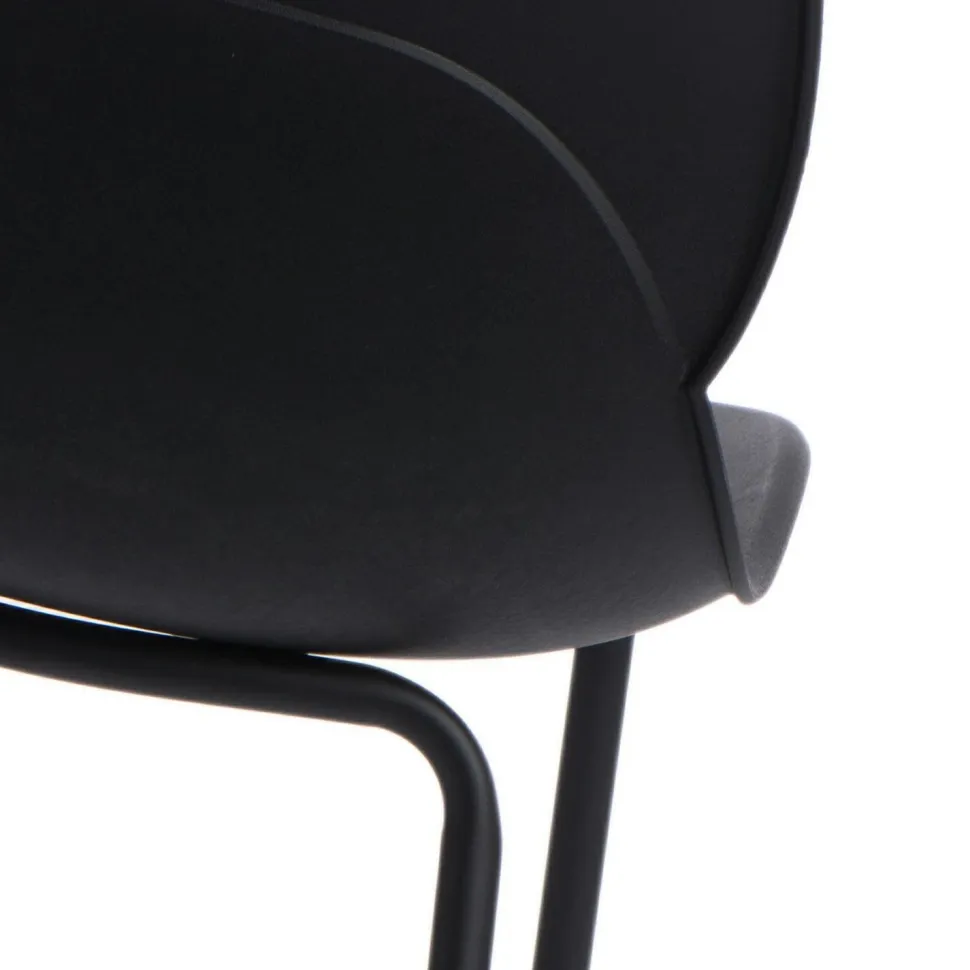Krzesło Layer 4 czarne nowoczesne