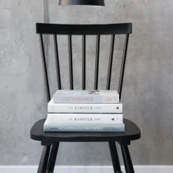 Krzesło Riano czarne drewniane