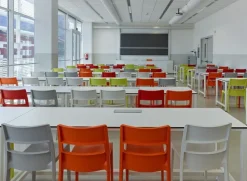 Krzesło Sai antracytowe z tworzywa