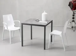 Krzesło Vanity dymione z tworzywa