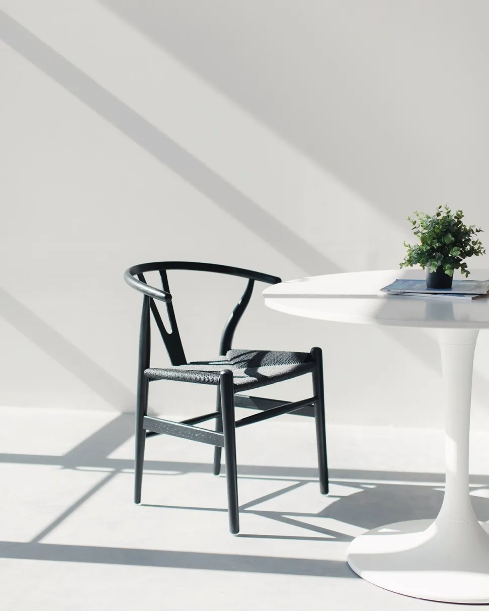 Krzesło Wicker color czarne/czarne inspirowane Wishbone