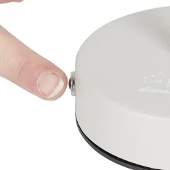 Lampa stołowa ładowana z ażurowymi        gwiazdkami biała