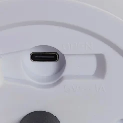 Lampa stołowa USB czarna