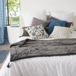 Narzuta 80 x 180 cm aksamitna szara