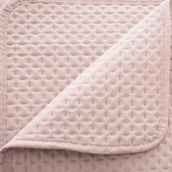 Narzuta Dolce 240 x 260 cm z dwiema poszewkami na poduszki różowa