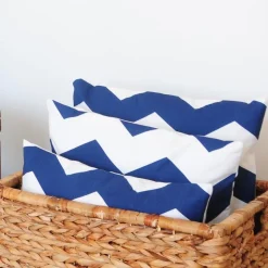 Poduszka Chevron 40x40cm biały/granatowy