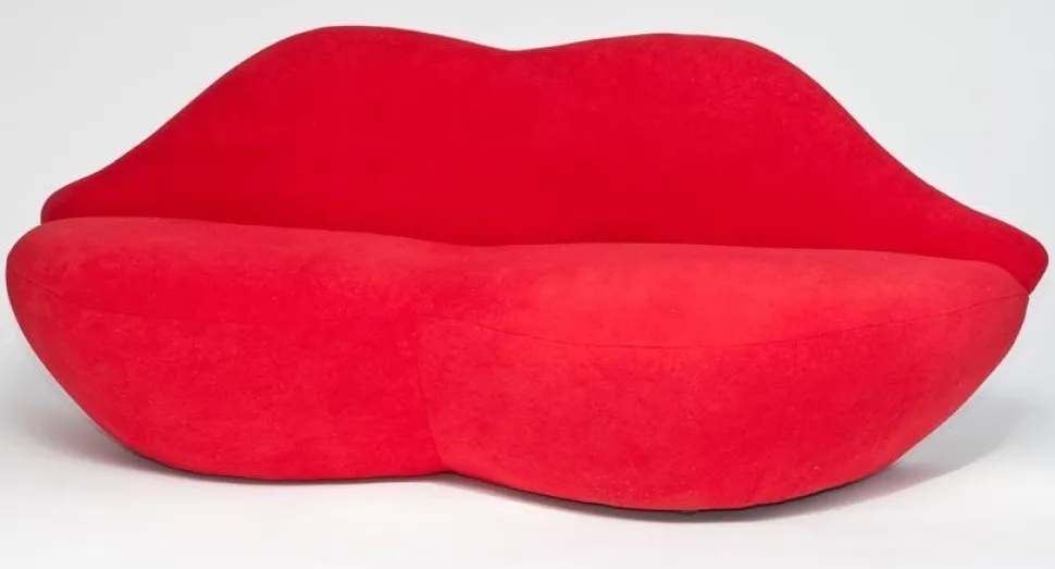 Sofa Usta 2 czerwona tapicerowana