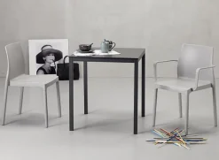 Stół Mirto 70x70 cm antracytowy