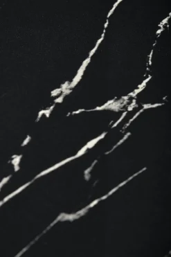 Stół Nasoma okrągły, czarny marmur