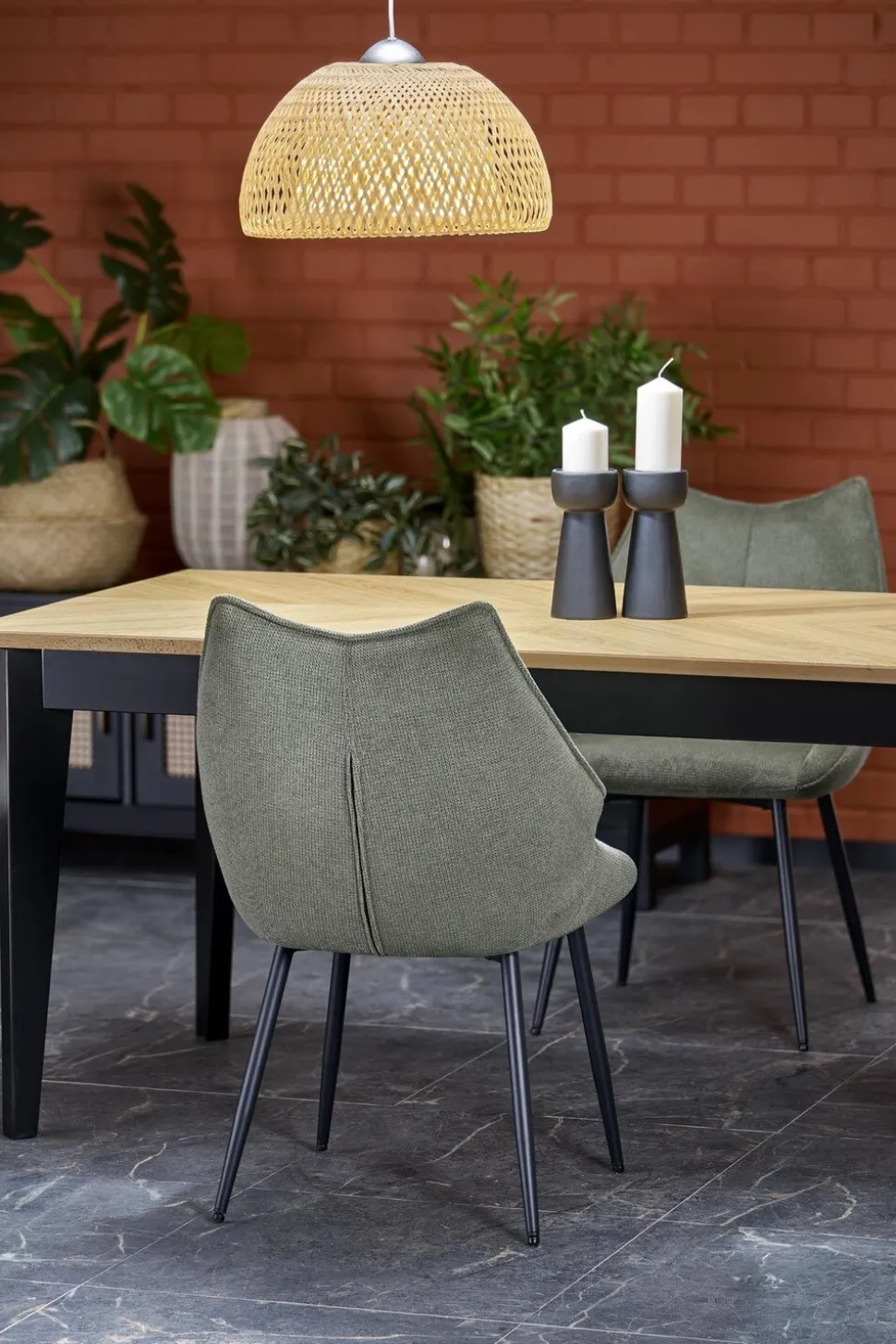 Stół rozkładany Manavi naturalny/ czarny