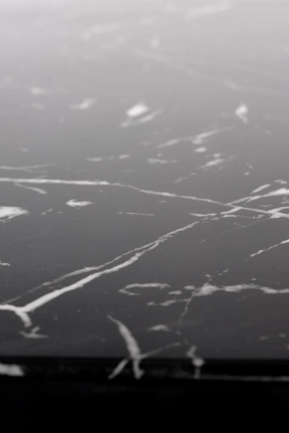 Stół Tiano okrągły rozkładany, czarny