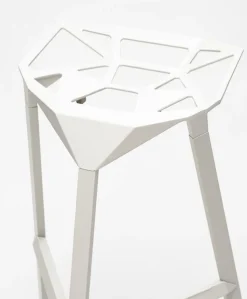 Stołek barowy Gap inspirowany One biały