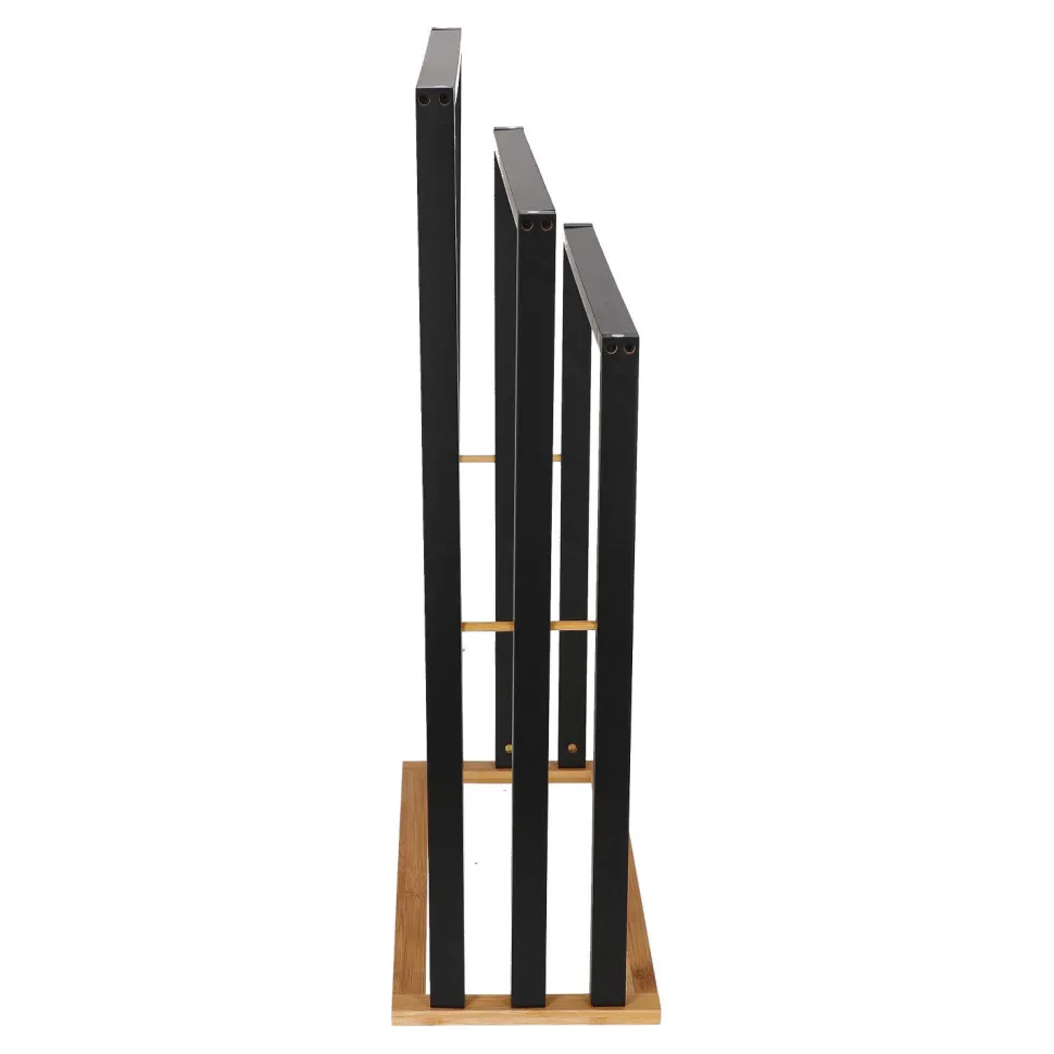 Stojak łazienkowy na ręczniki