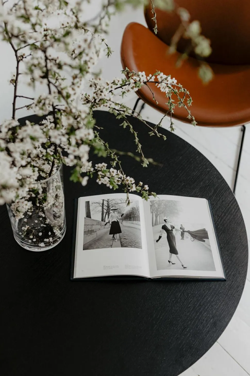 Stolik kawowy TAVLE czarny dąb