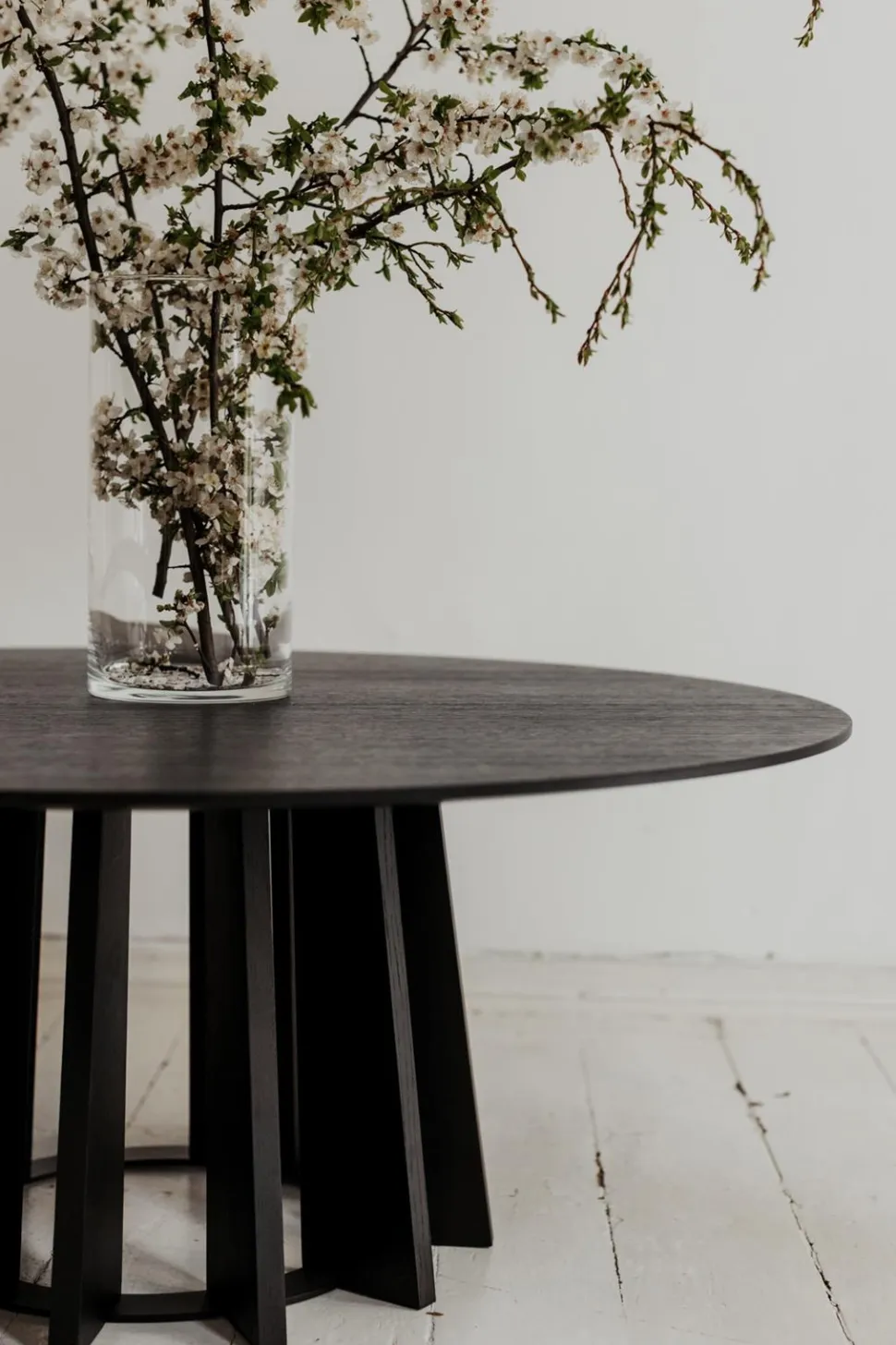 Stolik kawowy TAVLE czarny dąb