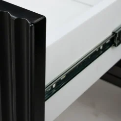 Szafka RTV Delicious ryflowana czarna