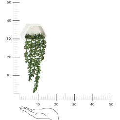 Sztuczna roślina winorośl w cementowej donicy