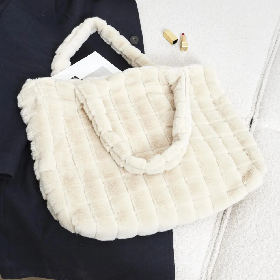 Torba shopper futrzana kremowa