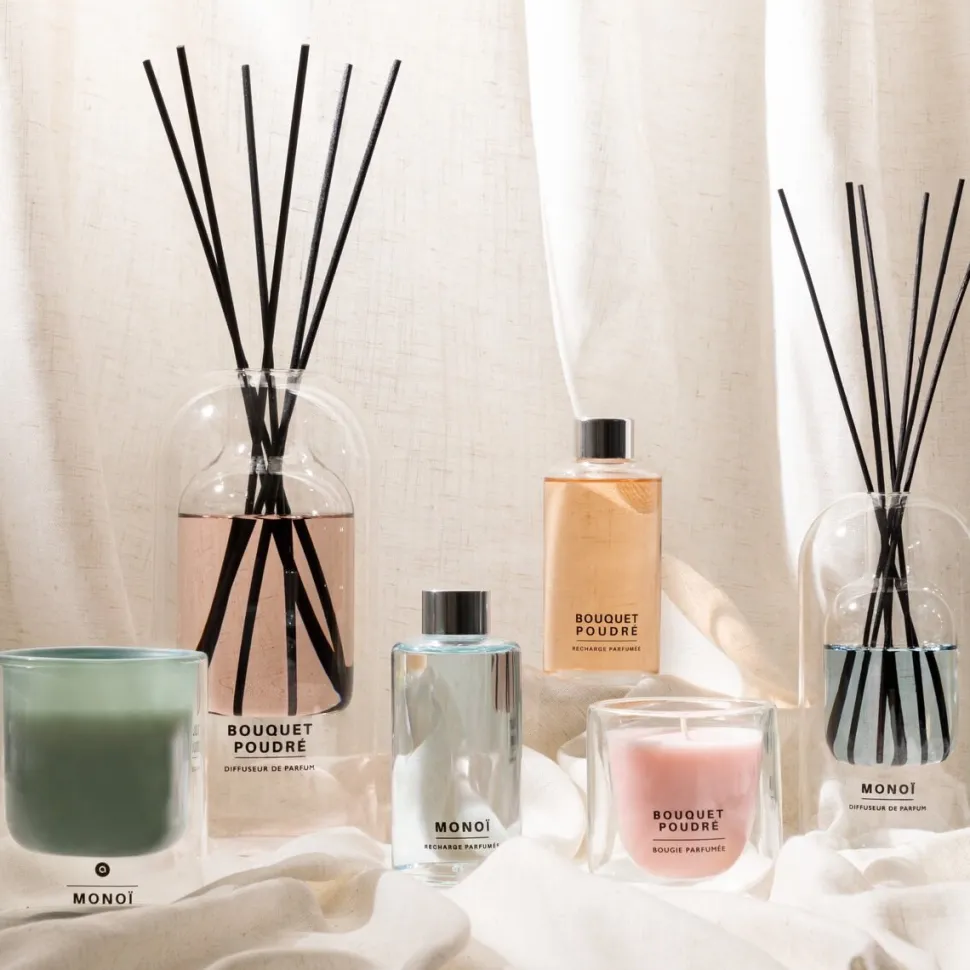 Świeca Ilan zapachowa 130 g szklany słoik pudrowy bukiet